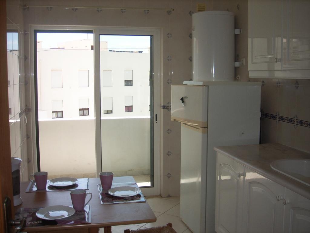 Apartamentos Monica Quarteira Exterior foto