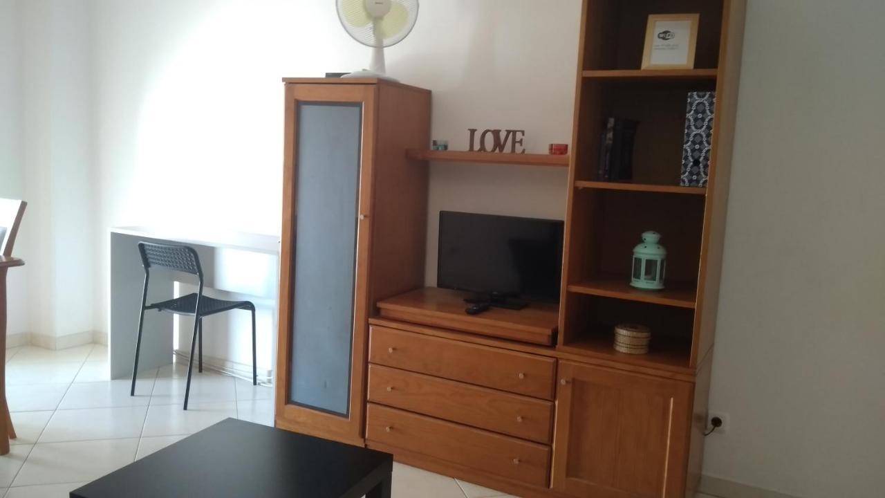 Apartamentos Monica Quarteira Exterior foto